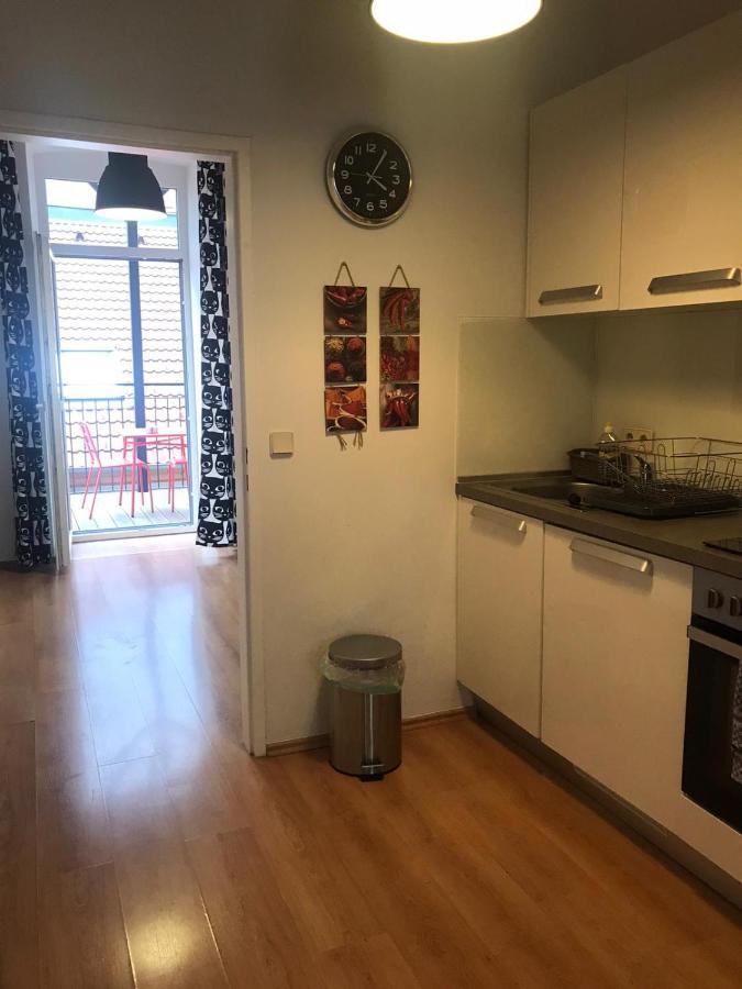 Apartment Near Schoenbrunn Wien